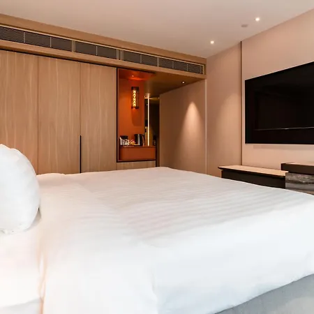 Nathan Hotel-2